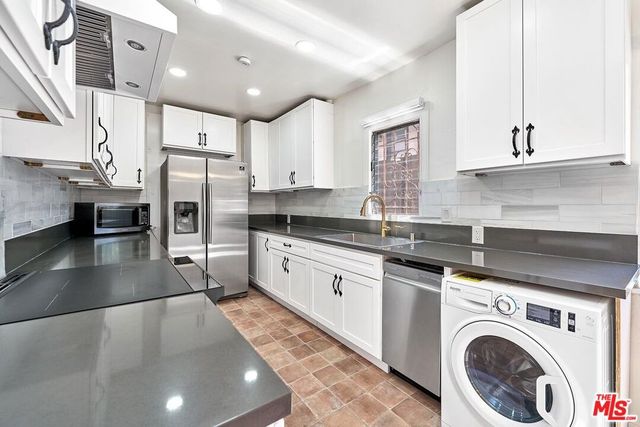 918 S Stanley Avenue, Los Angeles, CA 90036