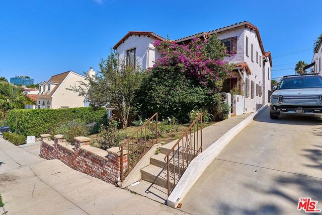 918 S Stanley Avenue, Los Angeles, CA 90036