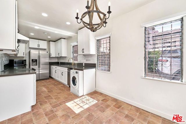 918 S Stanley Avenue, Los Angeles, CA 90036