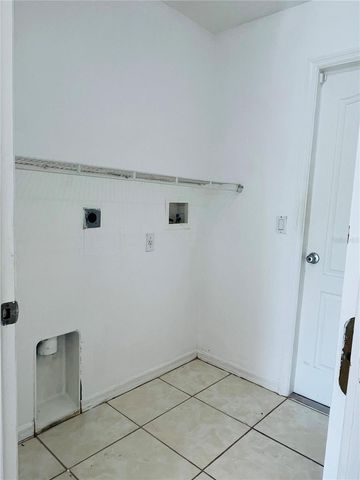 4913 BEAUTY STREET, Lehigh Acres, FL 33971