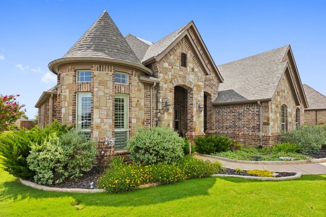 12357 Indian Creek Drive, Fort Worth, TX 76179