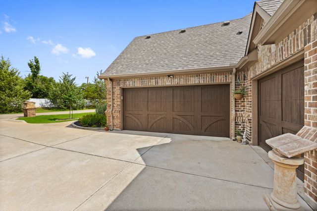 12357 Indian Creek Drive, Fort Worth, TX 76179