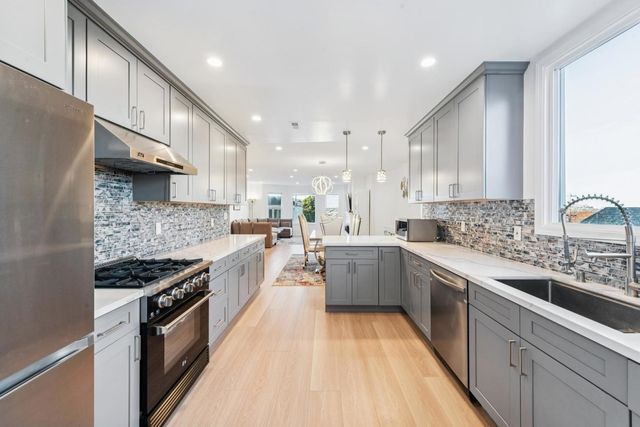 1119 Hanover ST, Daly City, CA 94014