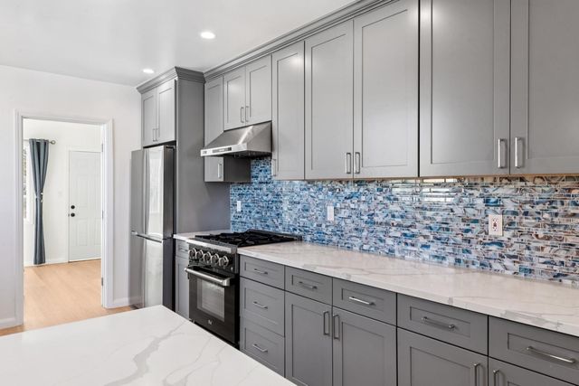 1119 Hanover ST, Daly City, CA 94014