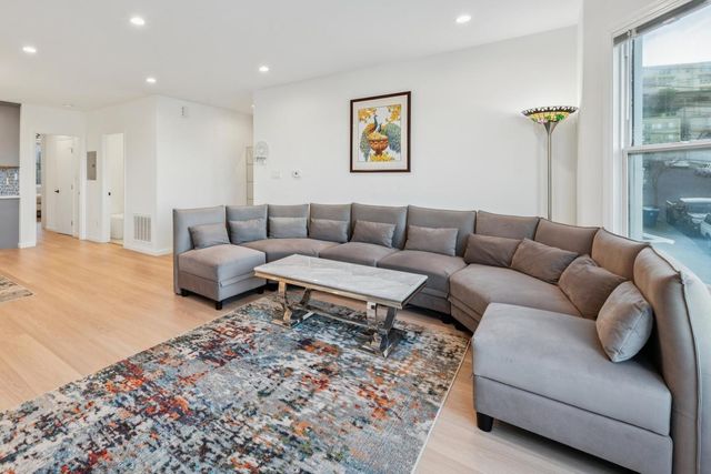 1119 Hanover ST, Daly City, CA 94014