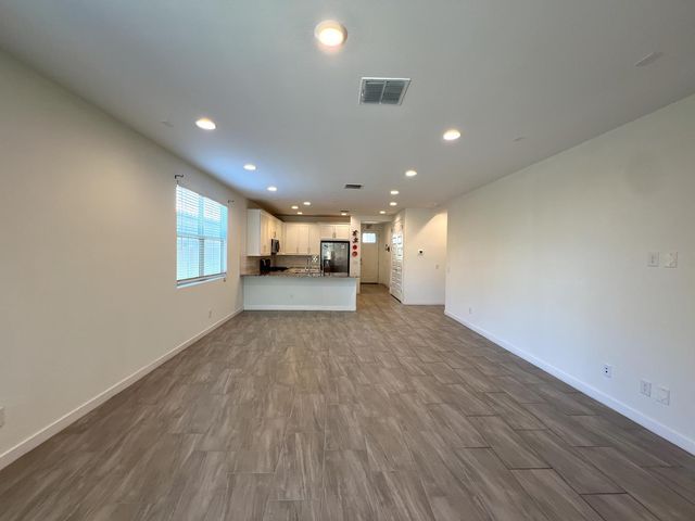 9408 W Atlantis Way, Tolleson, AZ 85353