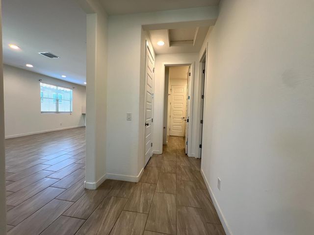 9408 W Atlantis Way, Tolleson, AZ 85353