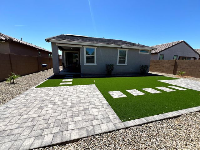 9408 W Atlantis Way, Tolleson, AZ 85353