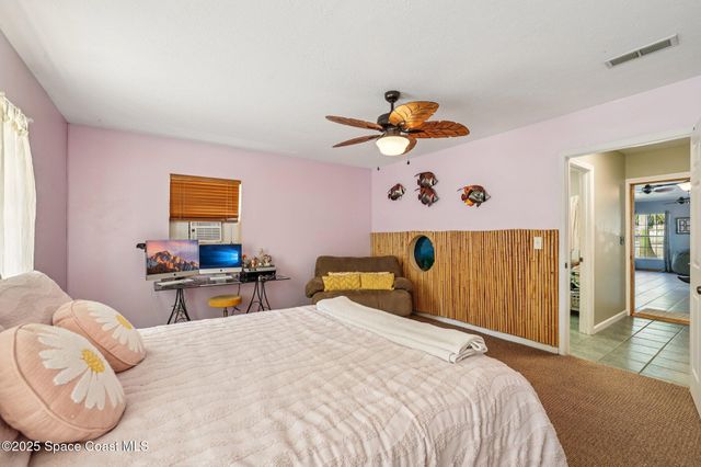 220 Avenida De Paz, Indialantic, FL 32903