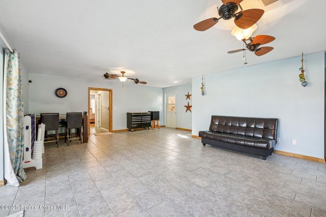 220 Avenida De Paz, Indialantic, FL 32903