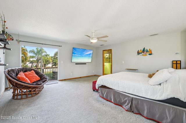 220 Avenida De Paz, Indialantic, FL 32903