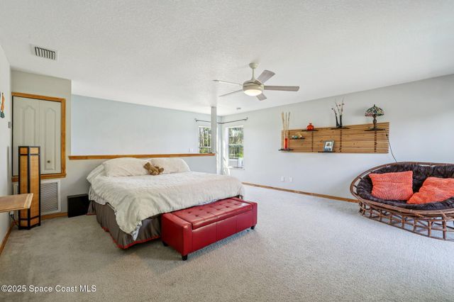 220 Avenida De Paz, Indialantic, FL 32903