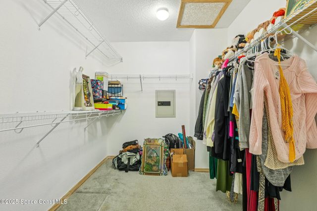 220 Avenida De Paz, Indialantic, FL 32903