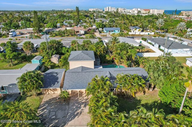 220 Avenida De Paz, Indialantic, FL 32903