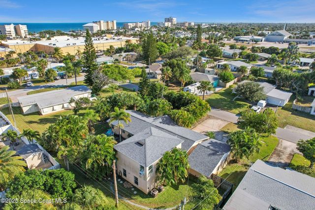 220 Avenida De Paz, Indialantic, FL 32903