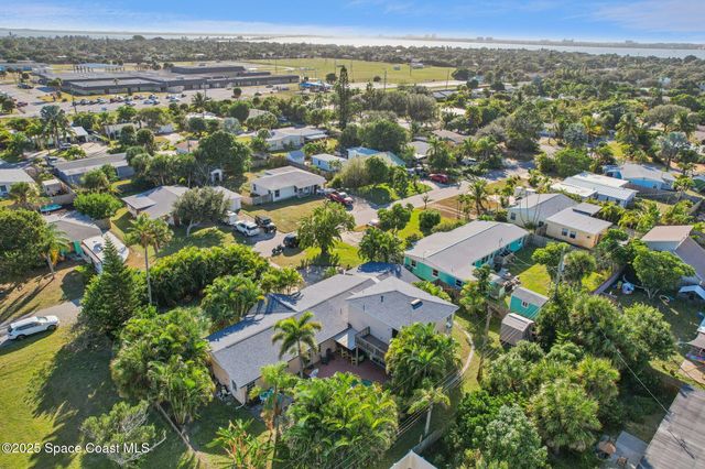 220 Avenida De Paz, Indialantic, FL 32903