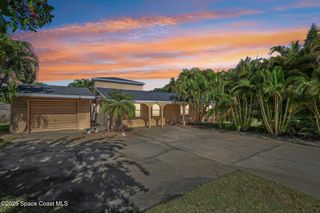 220 Avenida De Paz, Indialantic, FL 32903