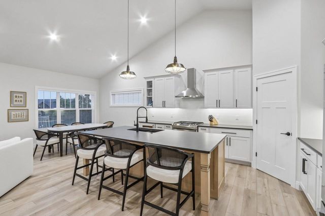 1142 Irene Court, Waunakee, WI 53597
