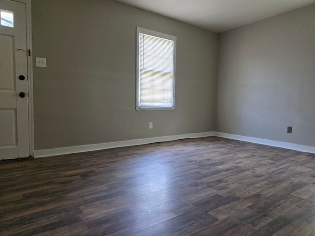 4047 CHELSEA AVE, Memphis, TN 38108