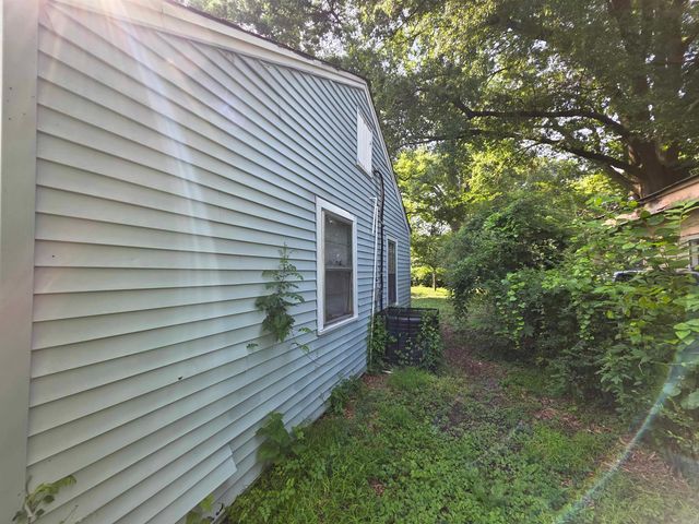 4047 CHELSEA AVE, Memphis, TN 38108