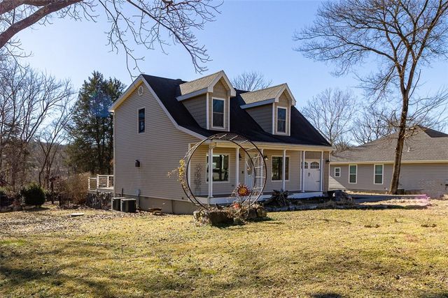 56 Overton Drive, Bella Vista, AR 72714