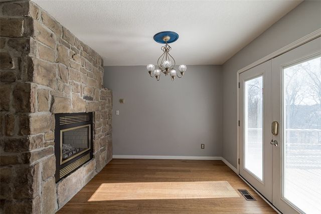 56 Overton Drive, Bella Vista, AR 72714