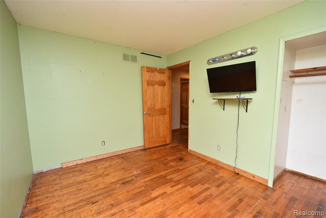 3044 Seymour Road, Swartz Creek, MI 48473