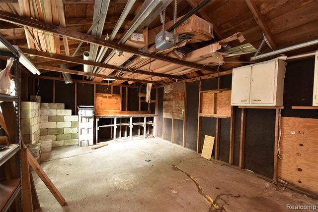 3044 Seymour Road, Swartz Creek, MI 48473