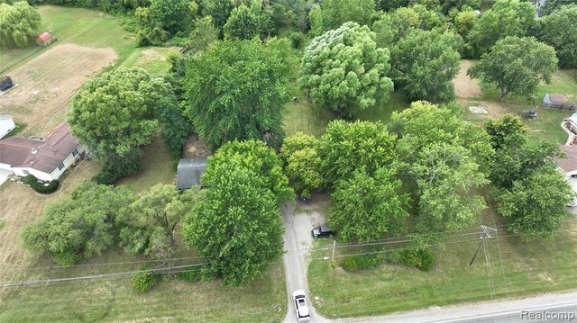 3044 Seymour Road, Swartz Creek, MI 48473