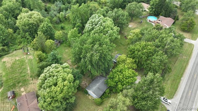 3044 Seymour Road, Swartz Creek, MI 48473