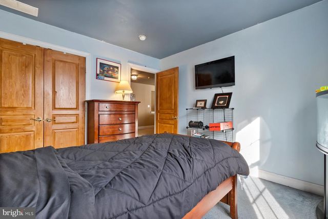 733 FORSYTHIA DR, Newfield, NJ 08344