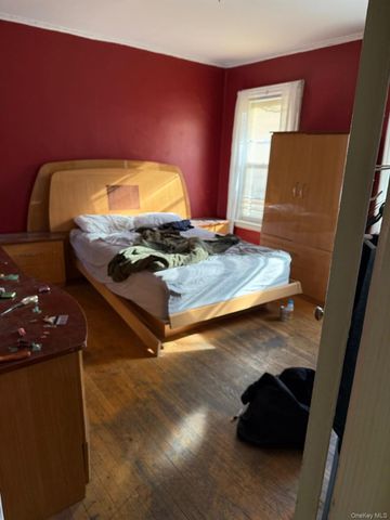 1972 Ellis Avenue, Bronx, NY 10472