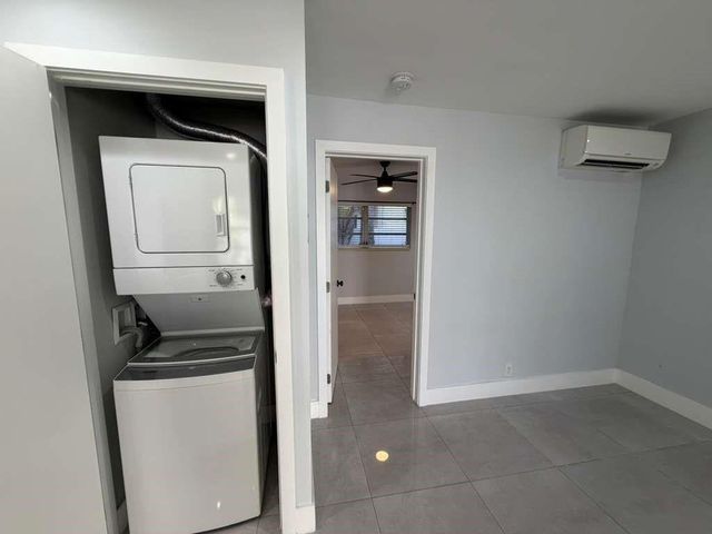 820 N Victoria Park Road 3, Fort Lauderdale, FL 33304