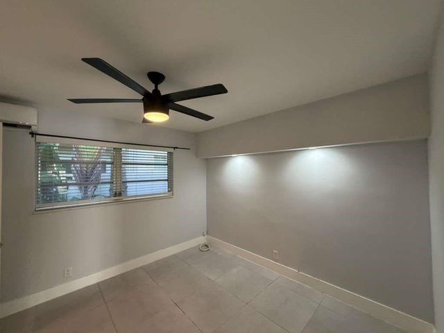 820 N Victoria Park Road 3, Fort Lauderdale, FL 33304