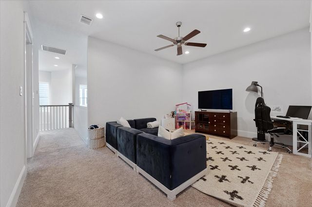 2221 Salt Grass Trail, Conroe, TX 77384