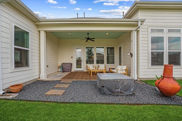 2221 Salt Grass Trail, Conroe, TX 77384