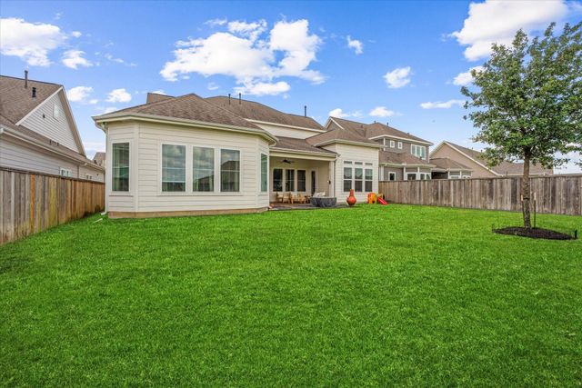 2221 Salt Grass Trail, Conroe, TX 77384