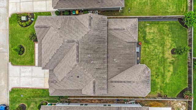 2221 Salt Grass Trail, Conroe, TX 77384