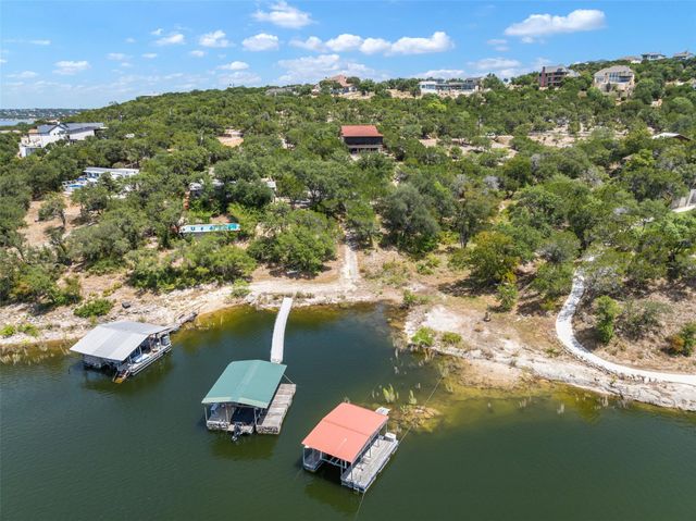 19725 Lakehurst LOOP, Spicewood, TX 78669