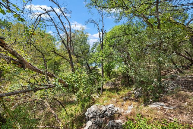 19725 Lakehurst LOOP, Spicewood, TX 78669
