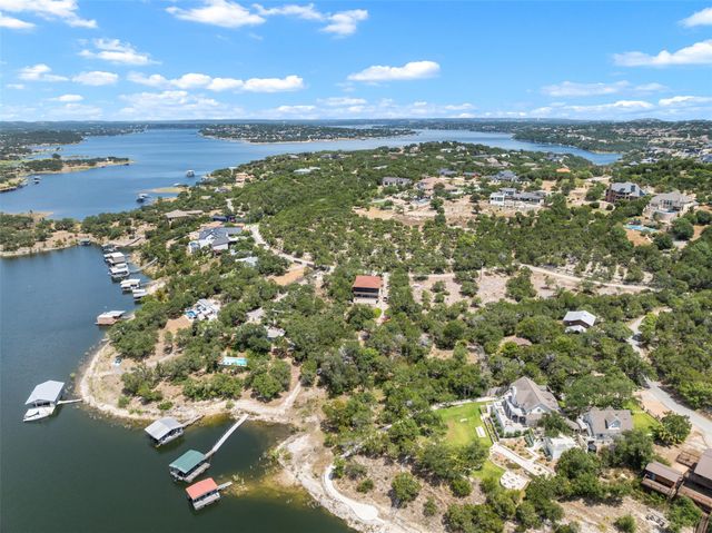 19725 Lakehurst LOOP, Spicewood, TX 78669