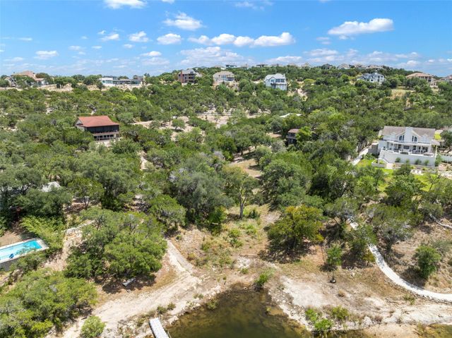 19725 Lakehurst LOOP, Spicewood, TX 78669