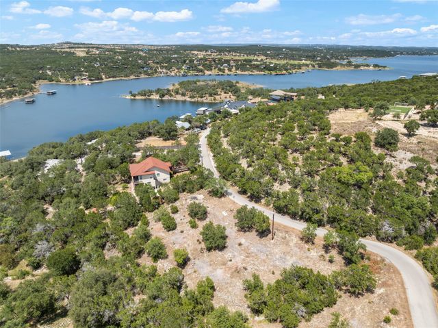 19725 Lakehurst LOOP, Spicewood, TX 78669