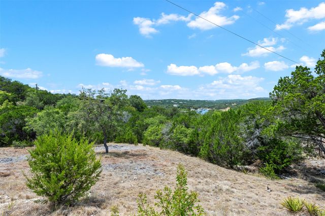 19725 Lakehurst LOOP, Spicewood, TX 78669