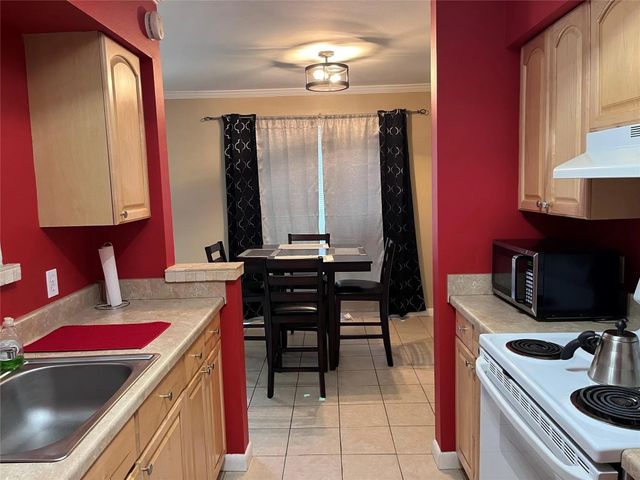 7000 Creswell Road 217, Shreveport, LA 71106