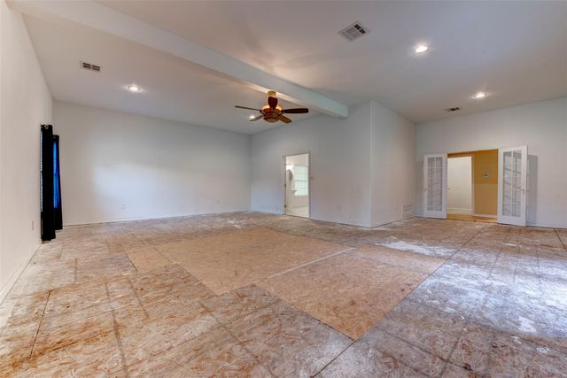 1137 Fm 1406 Road, Winnie, TX 77665