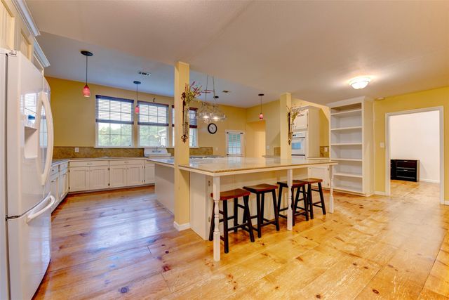 1137 Fm 1406 Road, Winnie, TX 77665