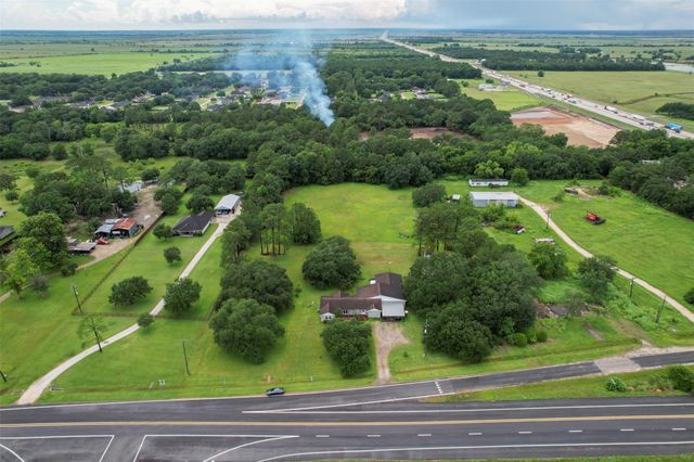 1137 Fm 1406 Road, Winnie, TX 77665