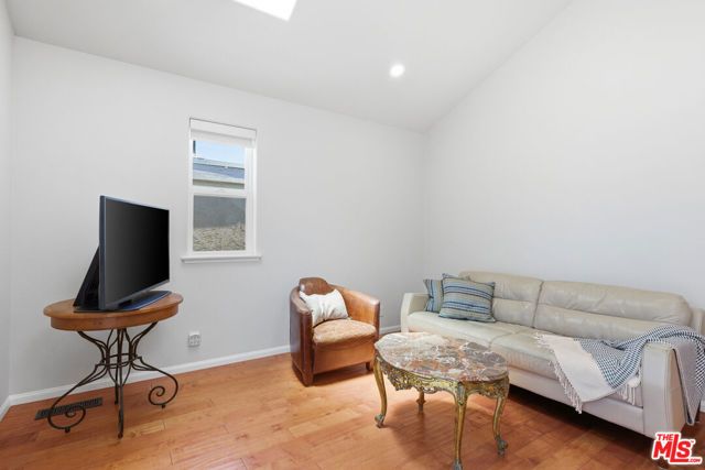 261 Highland, Oxnard, CA 93035
