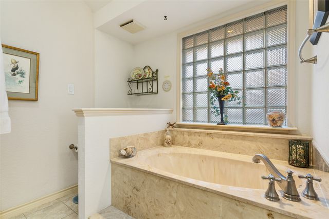 3429 Nottingham Drive, Denton, TX 76209